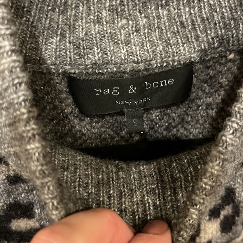 Rag & Bone size small leopard sweater - Picture 2 of 3
